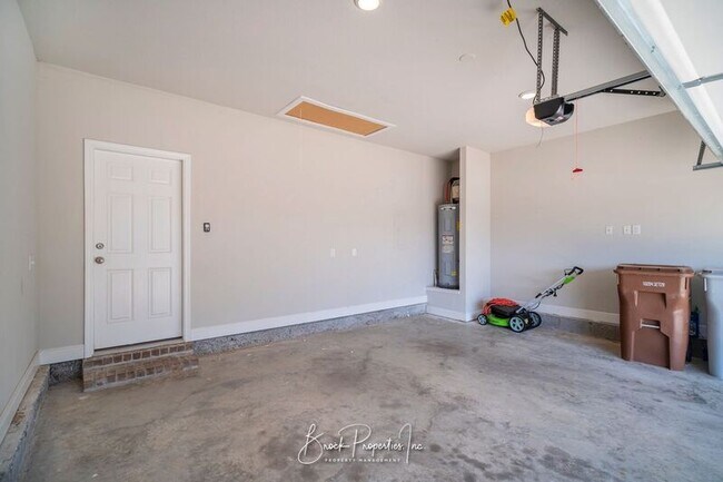 Building Photo - 3614 Hawks Landing Cir