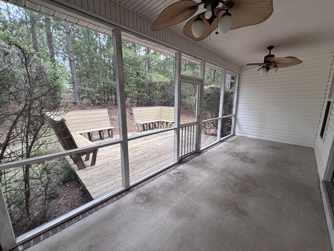 Building Photo - 305 Juniper Creek Blvd