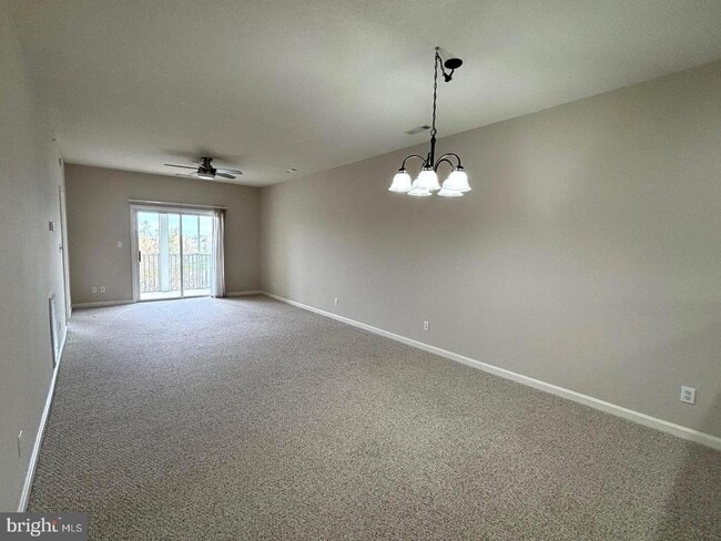 Building Photo - 33156 N Village Loop