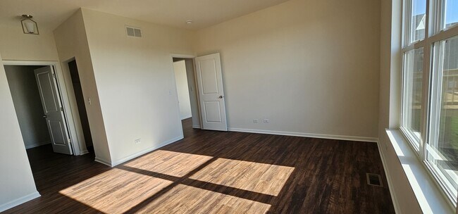 Building Photo - 2314 Tyler Trail