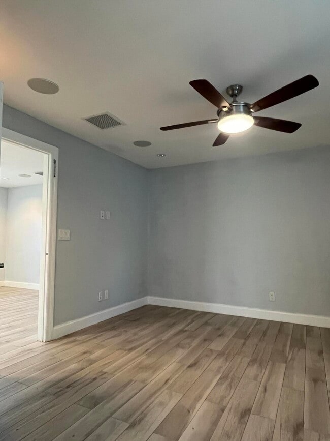 Building Photo - 108 Arthur Ct