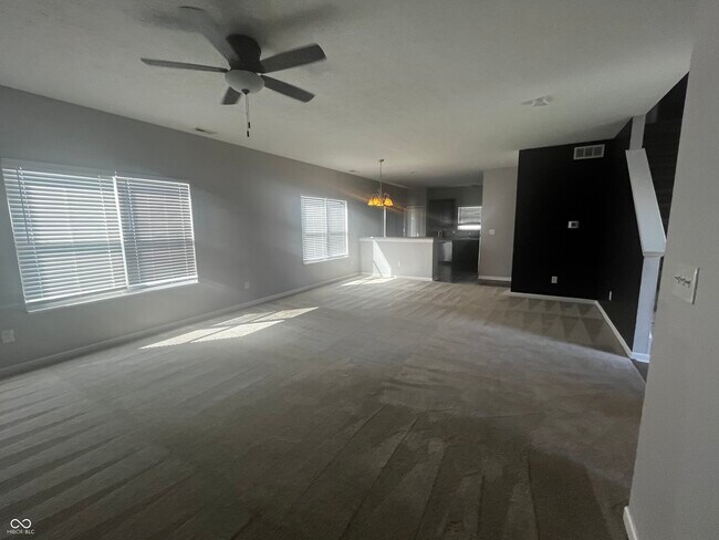 Building Photo - 809 Blackberry Dr