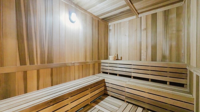 Building Photo - 175 NW 1st Ave