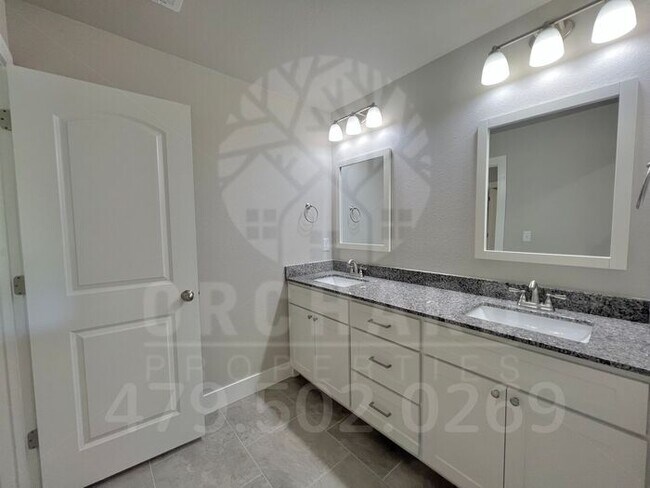 Building Photo - Single-Family Home- Bella Vista- Spacious Westley Plan