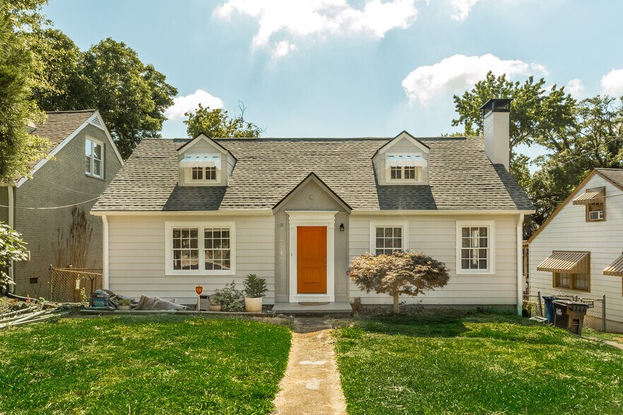 Building Photo - 2674 Jefferson Terrace