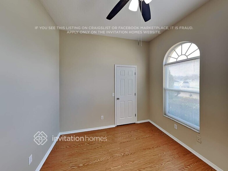 Building Photo - 5045 Sturbridge Ct