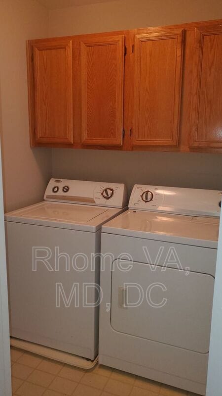 Building Photo - 1129 Huntmaster Terrace NE