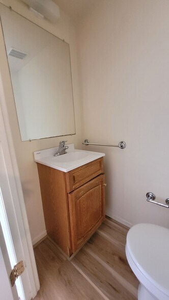 Downstairs powder room - 516 Welsh Rd