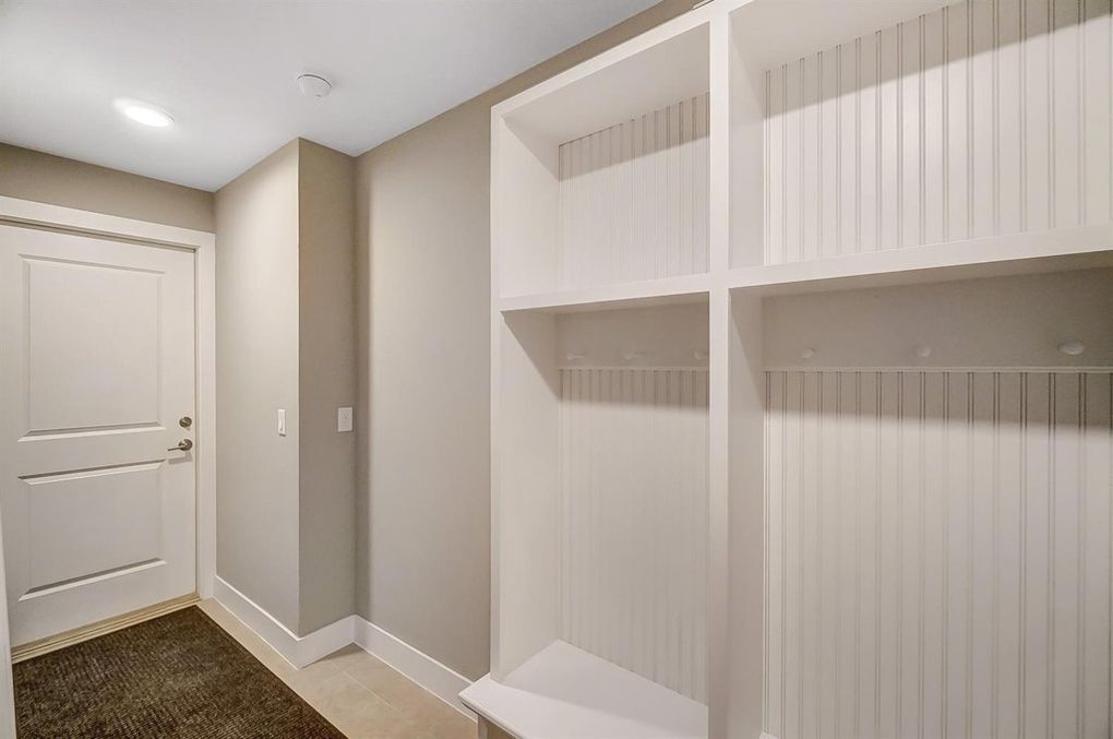 Building Photo - 440 Northern Ave