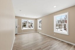 Building Photo - 45 Leyfred Terrace