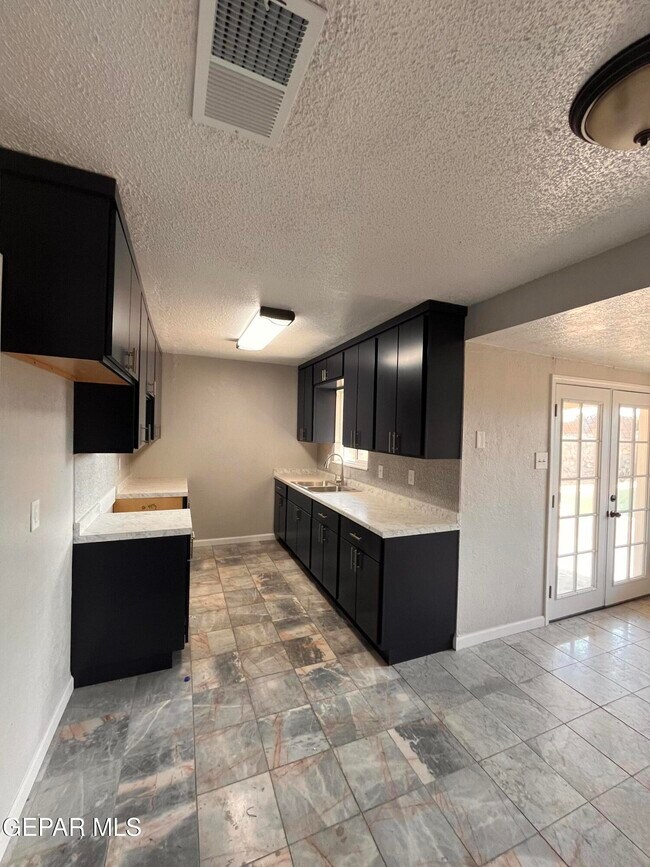 Building Photo - 2325 Ken Venturi Ln