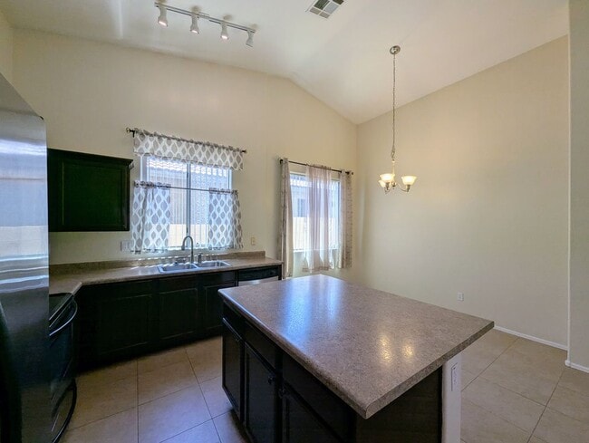Building Photo - 3731 W St Kateri Dr