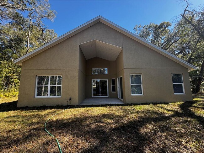 Building Photo - 25919 Sackamaxon Dr