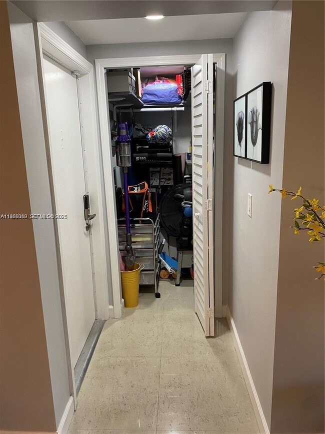 Building Photo - 8530 SW 149th Ave