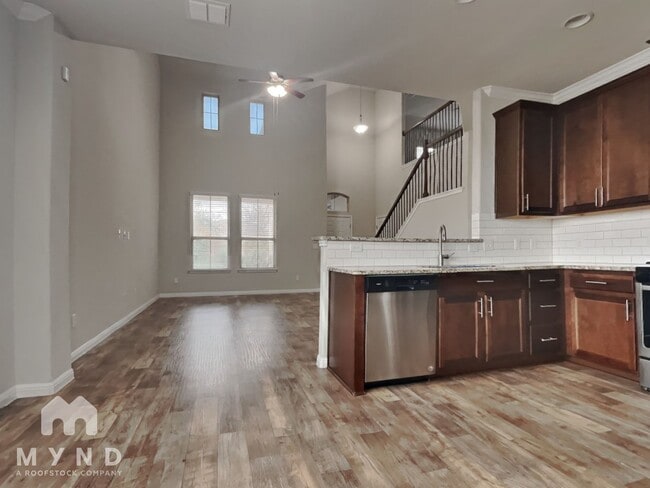 Building Photo - 317 Rusk Bluff Ave