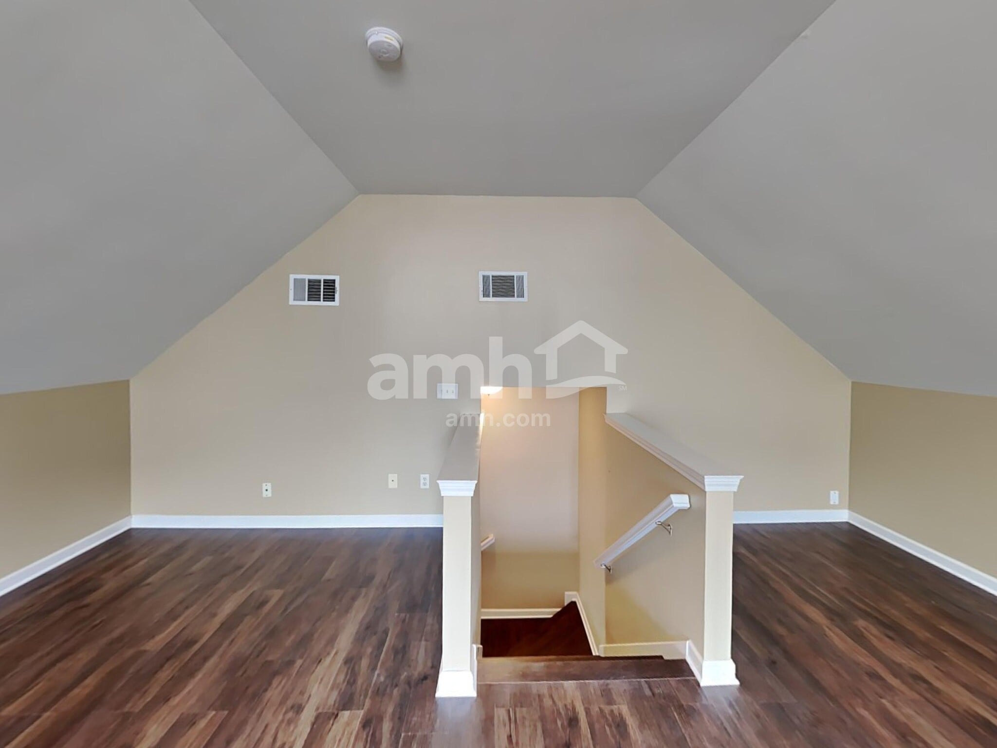 Building Photo - 5105 Bay Overlook Dr