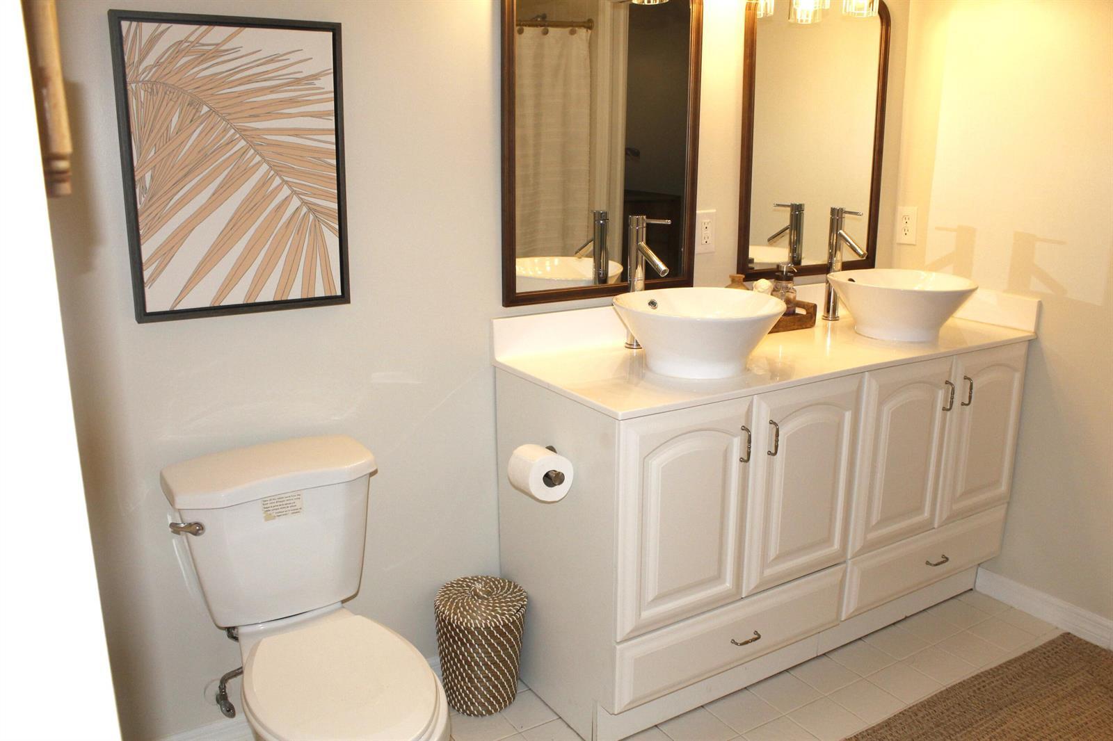 Building Photo - 5893 Williamson Rd