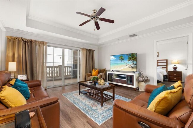 Building Photo - 1100 Sunset View Cir