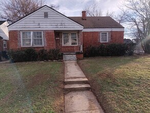 Building Photo - WONDERFUL 3 BEDROOM HOME FOR RENT IN OKC!! * MOVE IN SPECIAL!!! HALF OFF FIRST MONTHS RENT!*