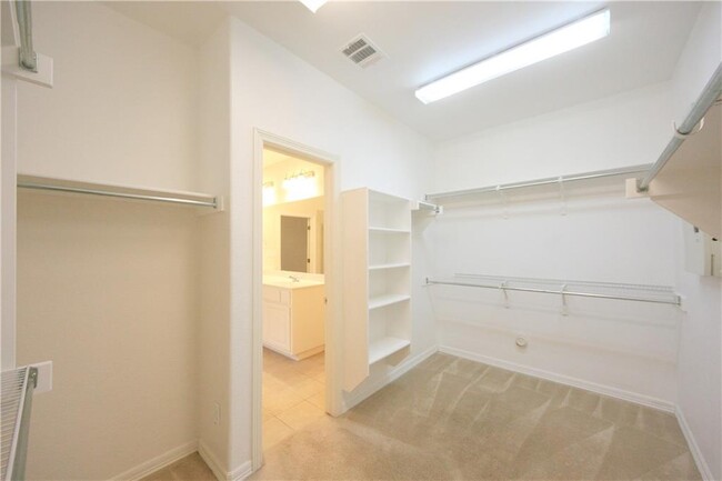 Building Photo - 4208 Park Vista Trail
