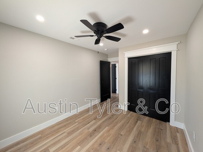 Building Photo - 2992 Smith St