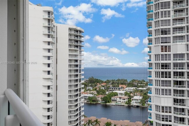 Building Photo - 21205 Yacht Club Dr