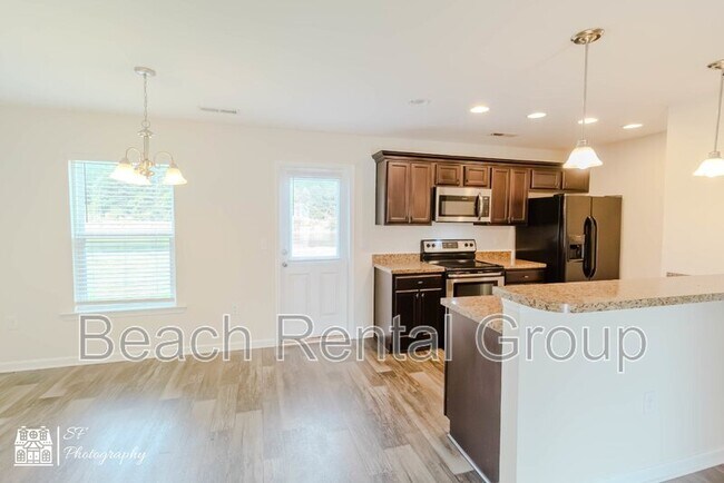 Building Photo - 1412 Boker Rd