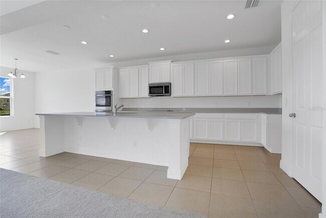 Building Photo - 4944 Olivia Ct