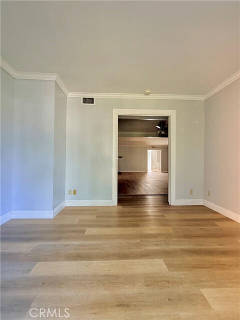 Building Photo - 1701 Victoria Dr