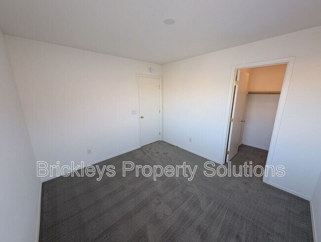 Building Photo - 3393 E Wyatt Way