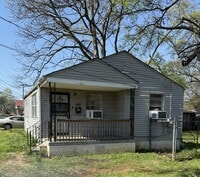 Building Photo - 1808 Jefferson Ave SW