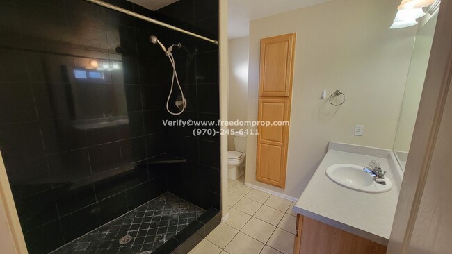 Building Photo - Great 3 bedroom 2 bath home in Fruita