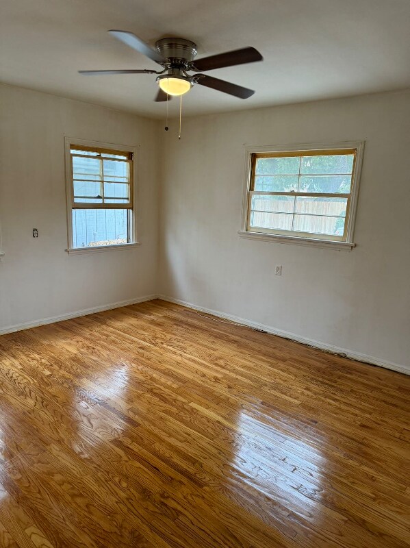 Building Photo - 719 W Longden Ave
