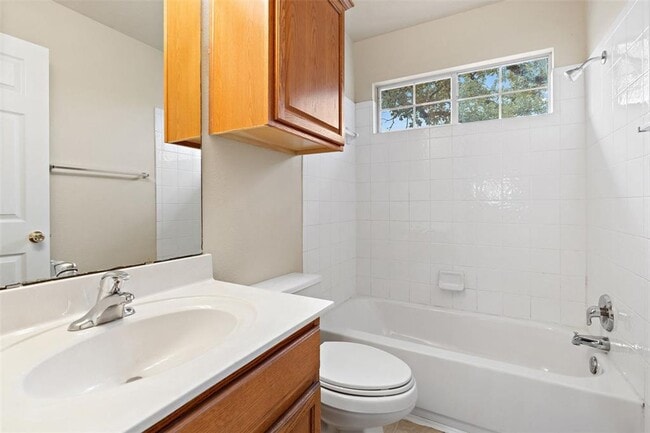 Building Photo - Bauerle Ranch Gem with Space, Style, and P...
