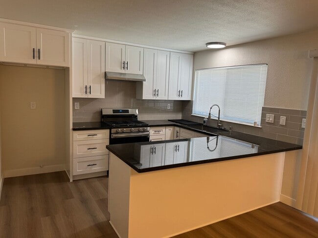Building Photo - Home for Rent in Citrus Heights, CA