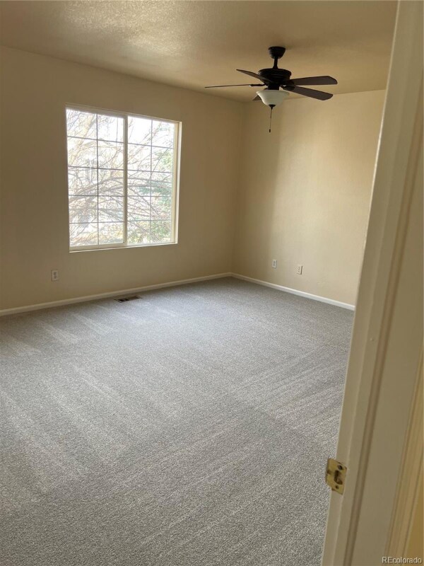 Building Photo - 5222 E 100th Way