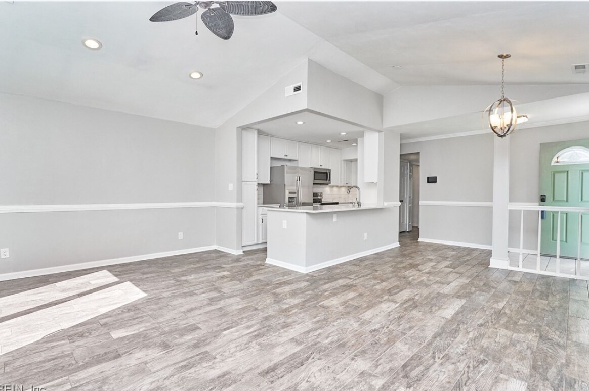 Building Photo - 4731 Marlwood Way