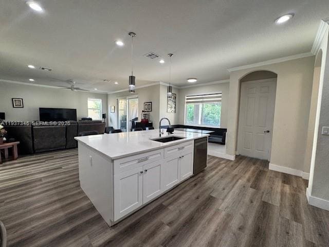 Building Photo - 19232 N Gardenia Ave