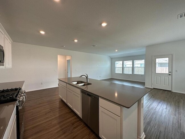Building Photo - 232 Golden Grove Pkwy