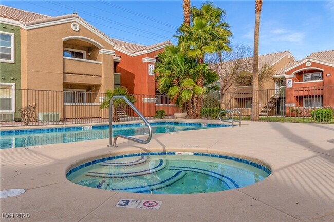 Building Photo - 8101 W Flamingo Rd