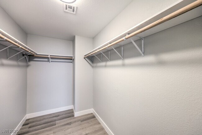 Building Photo - 2919 Cafe Racer Ct