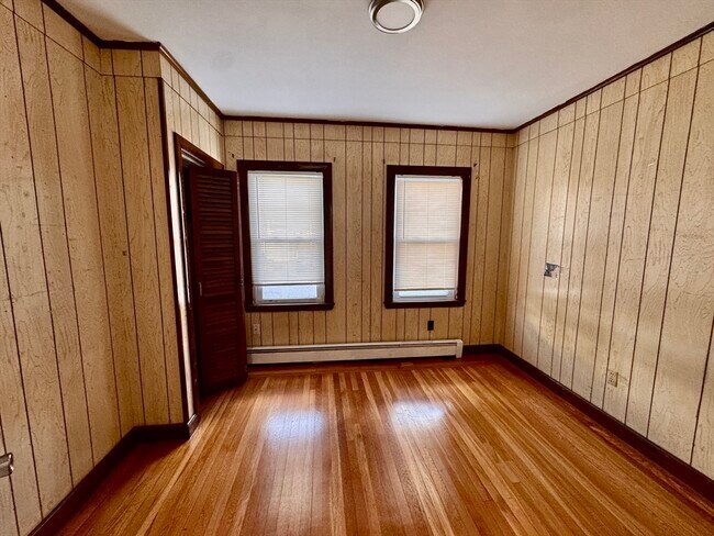 Building Photo - 77-79 N Central Ave