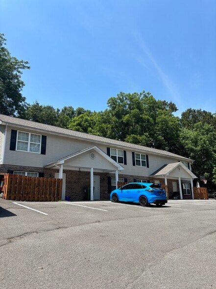 Building Photo - 320 Chilhowee School Rd