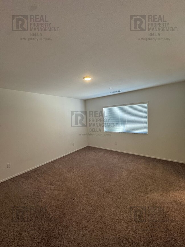 Building Photo - Gated Canyon Hills Gem – 3 Bedrooms, 2.5 B...