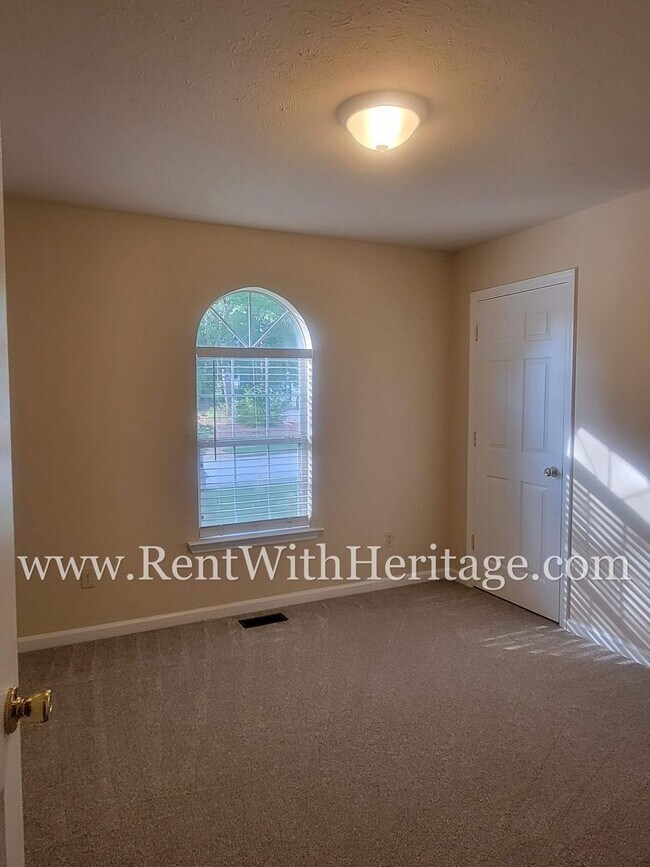 Building Photo - WOW!!!! GREAT HOME WITH PARTIAL FINISHED B...