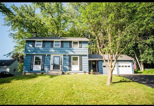 Primary Photo - 54 Kindlewood Ln