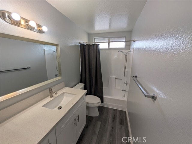 Building Photo - 527 E Colorado Blvd