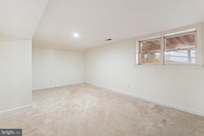 Building Photo - 20672 Fairwater Pl