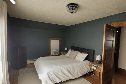 Primary bedroom - 1121 6th St S