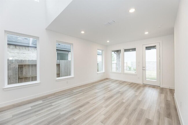 Building Photo - 21659 Lampeter River Ln